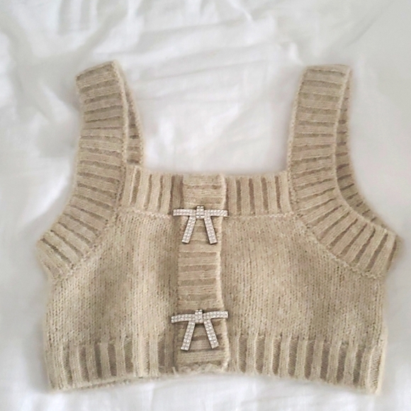 Zara top - Picture 1 of 2